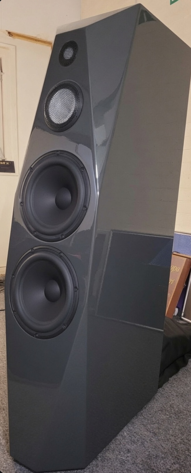 Ceramos II, donkergrijs hoogglans
