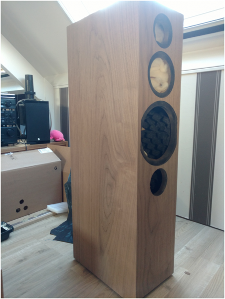 limnis-fineer-op-kast